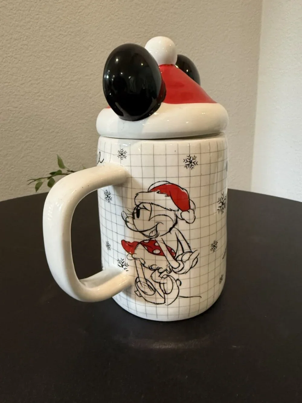 Disney Minnie Mouse Holiday Ceramic Mug with Ears-Shaped Lid